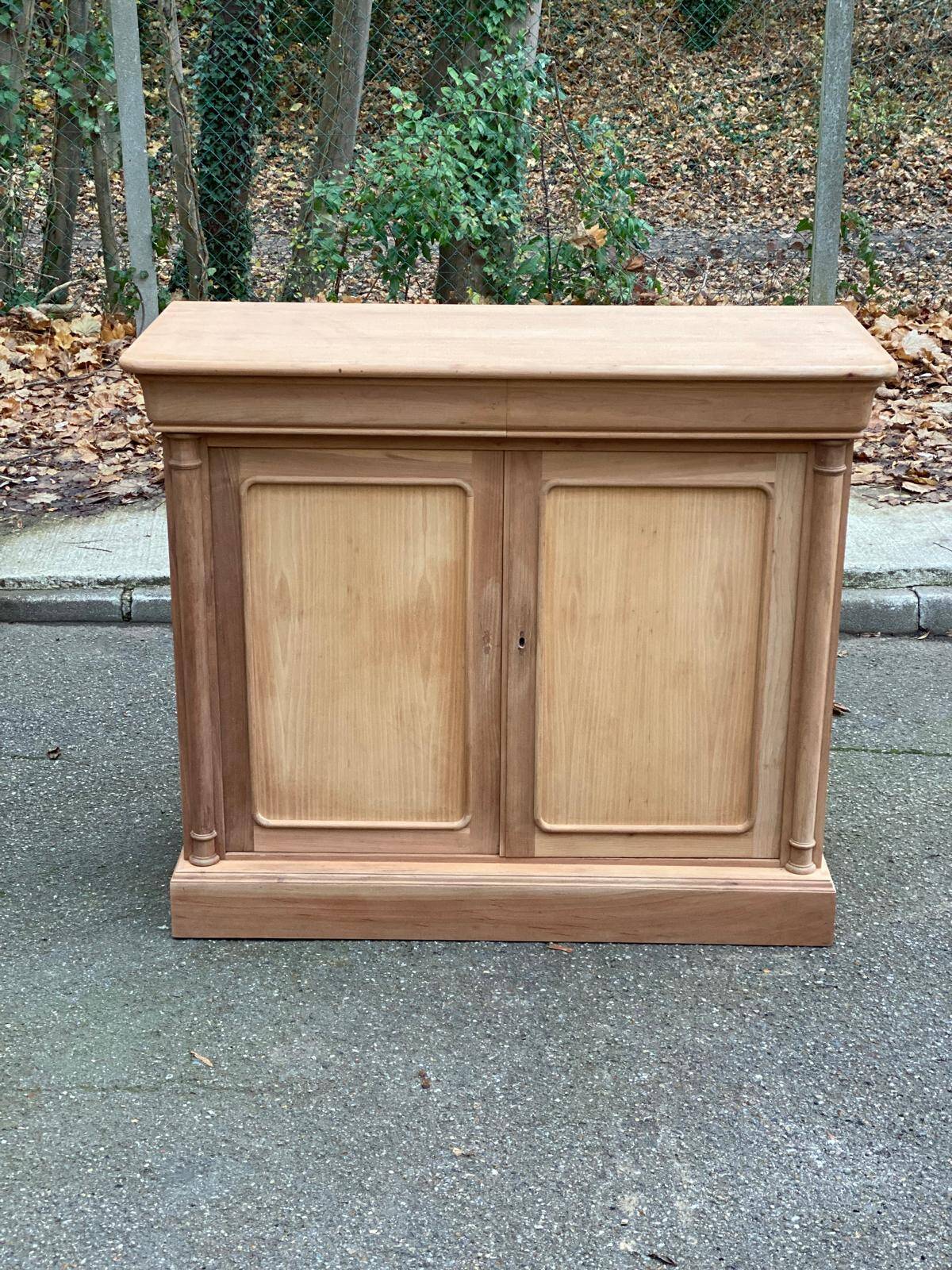 Buffet impérial rénové en bois du 20ème 120cm