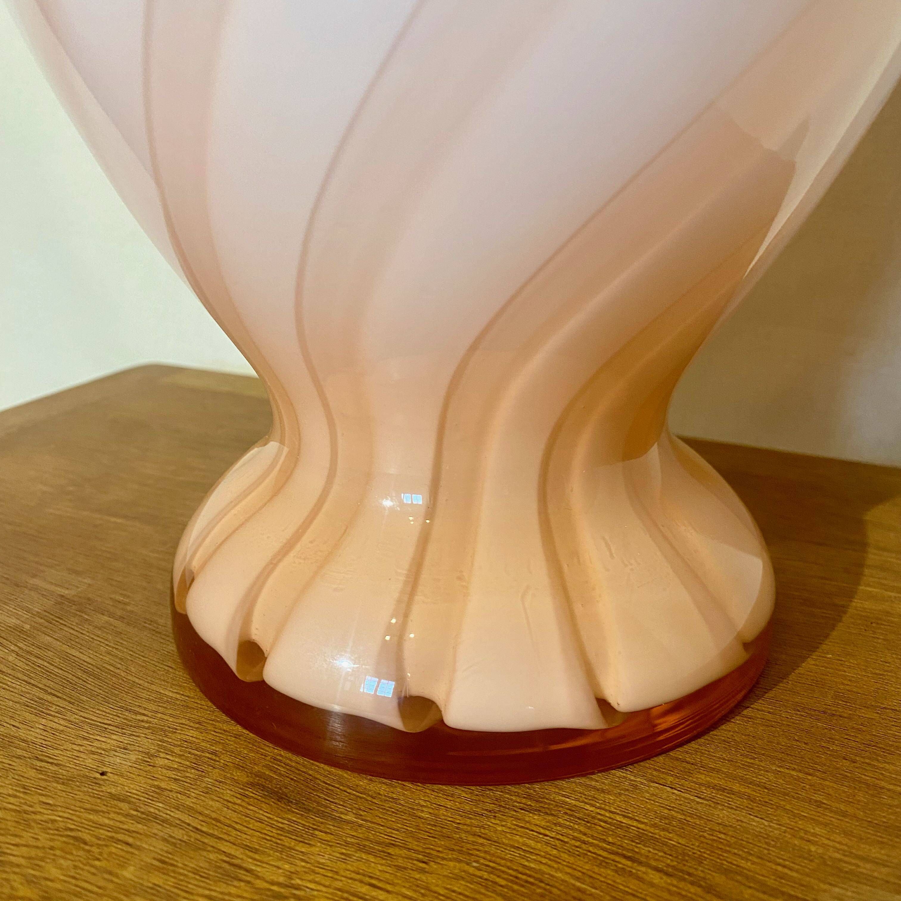 Large vintage Italian swirly pink Murano glass vase from the 70s