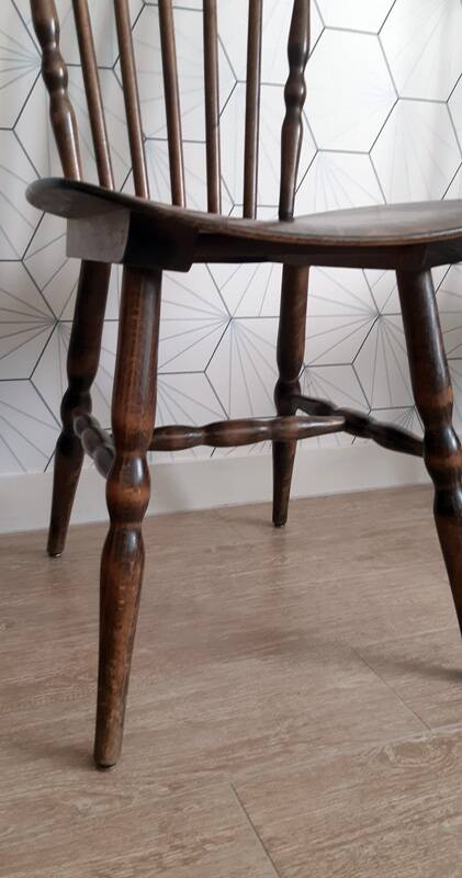 Série de 4 chaises signées Baumann modèle « Tacoma » années 60.