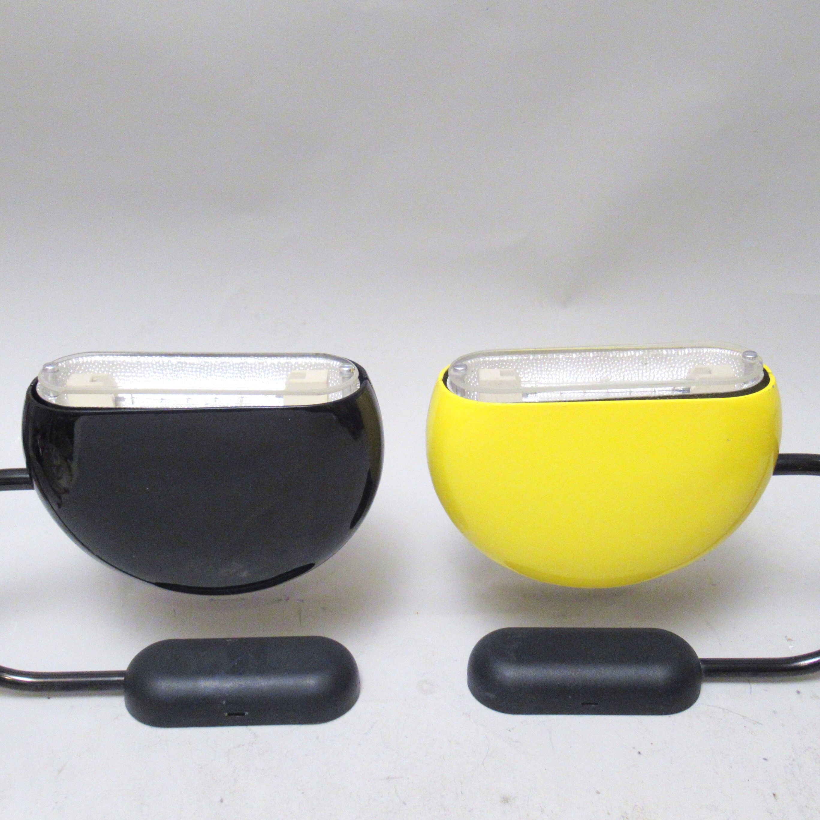 Two wall lamps Tomo Toshiyuki Kita Luci 1985