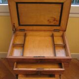 WORKER Louis-Philippe 19th in walnut