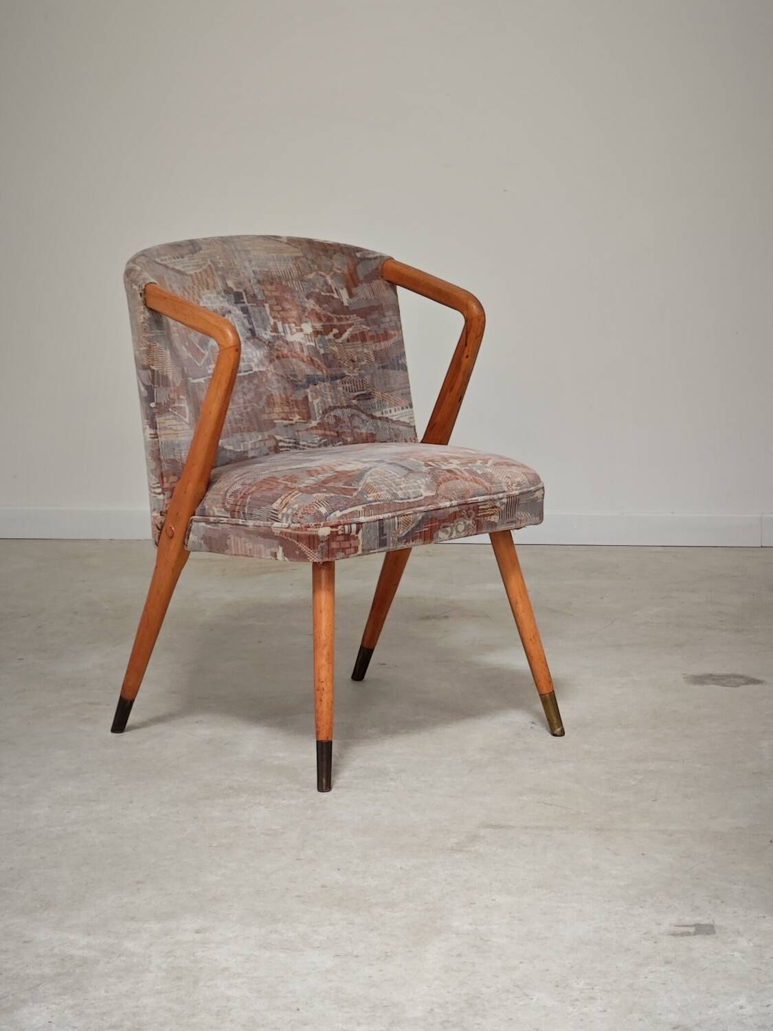 Pair of armchairs / chairs with armrests by Ludvik Volak