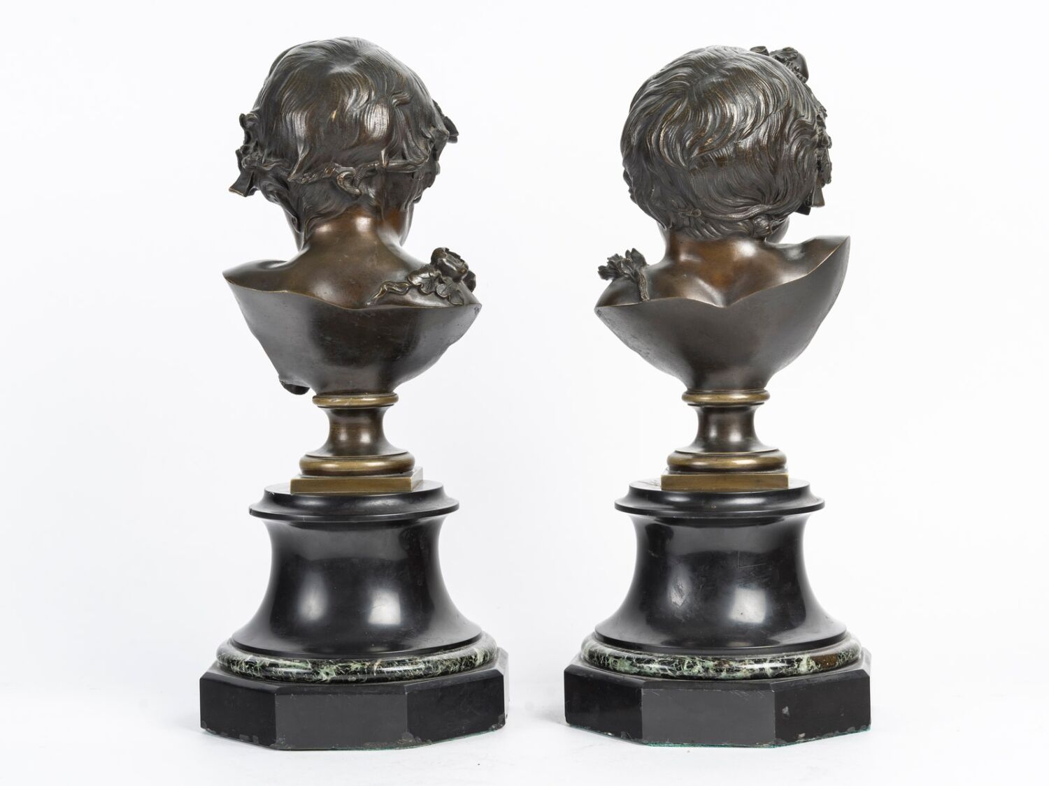 "The Children of Bacchus" Pair of Putti in bronze Late 19th Century