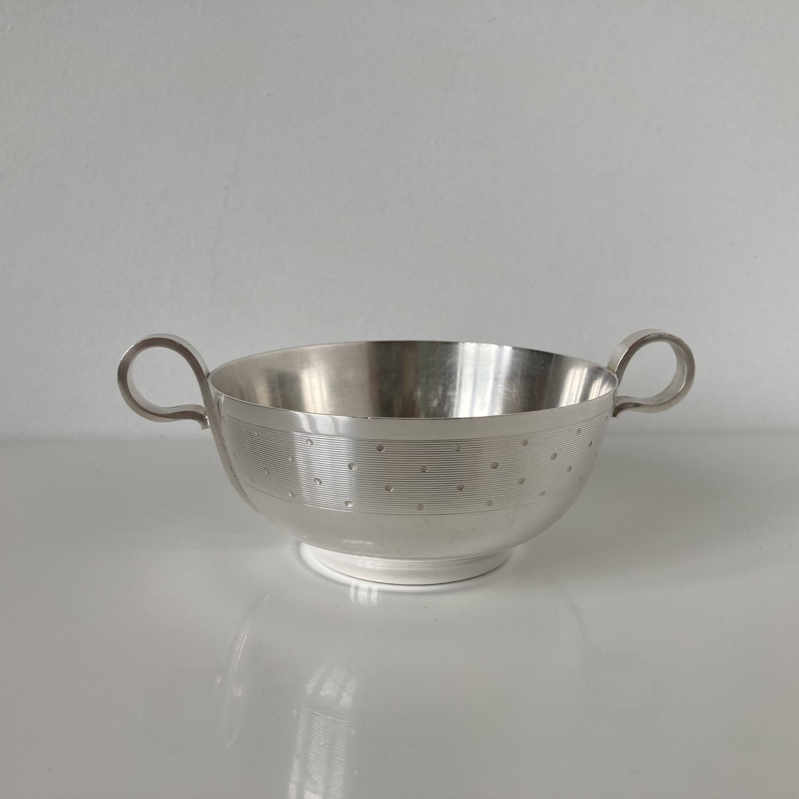 Beautiful vintage silver-plated wedding cup by Saint-Médard.