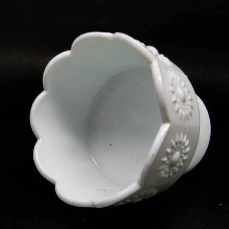Sugar bowl postmodernism, pressed glass, Ząbkowice, Poland, 1970s