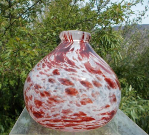Vase signed JAS glassware contemporary art