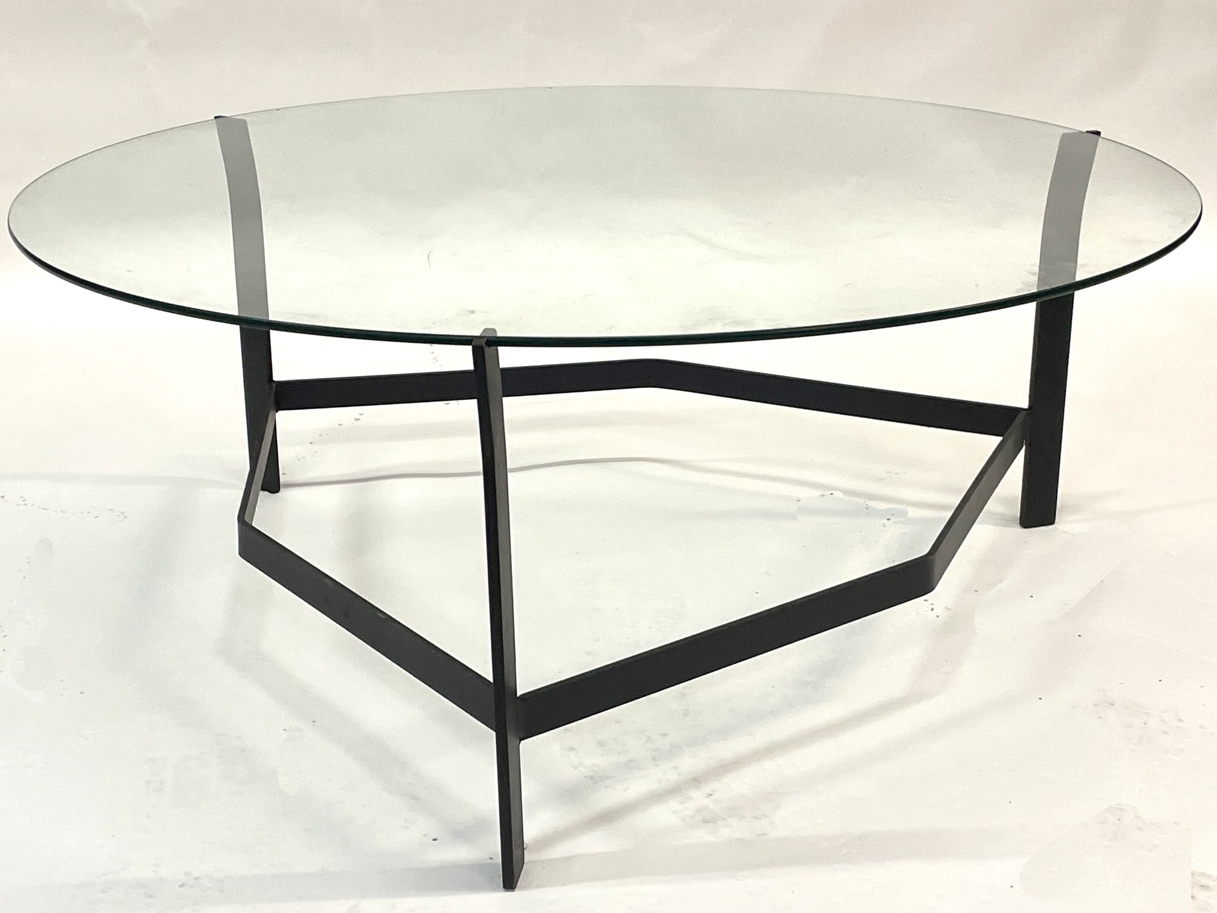 Table basse vintage minimaliste rotin métal verre 1960