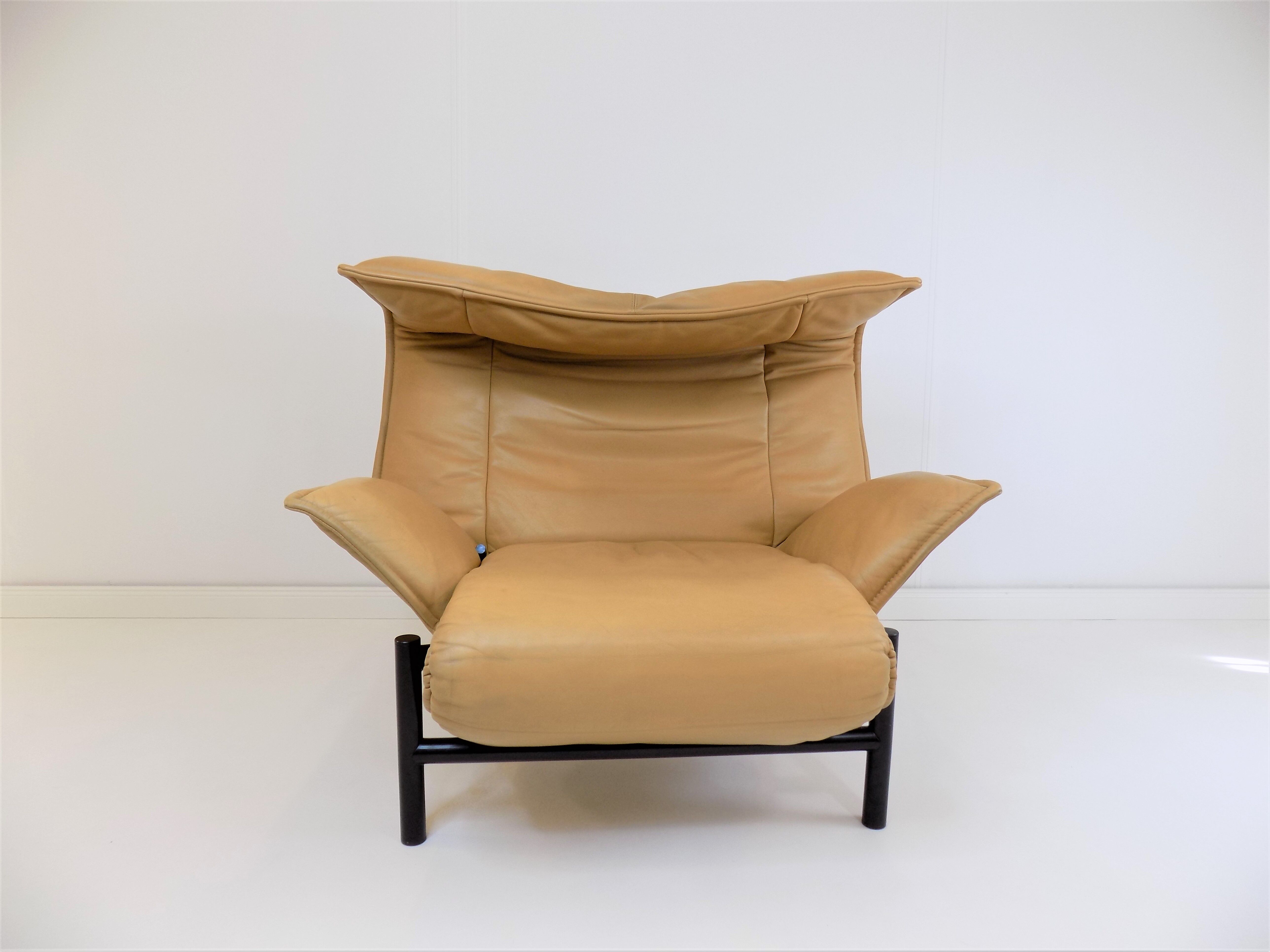 Cassina Veranda leather armchair by Vico Magistretti
