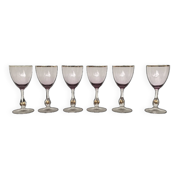 Joseph Stanik  6 verres à vin rouge dumodèle Zuzanna de couleur Améthyste  à bords et balle dorée