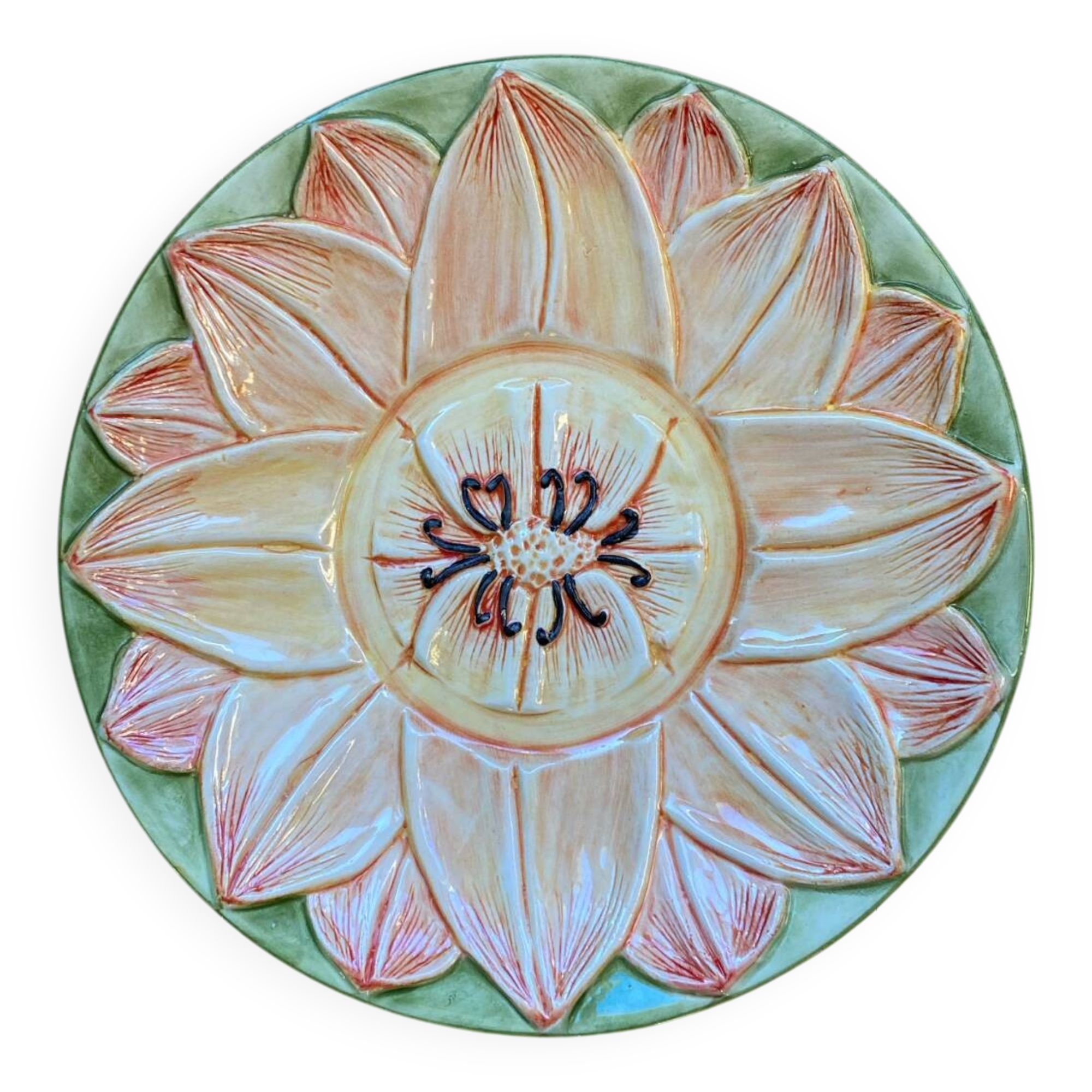 Water lily trompe l'oeil barbotine dish