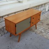 Compass feet sideboard