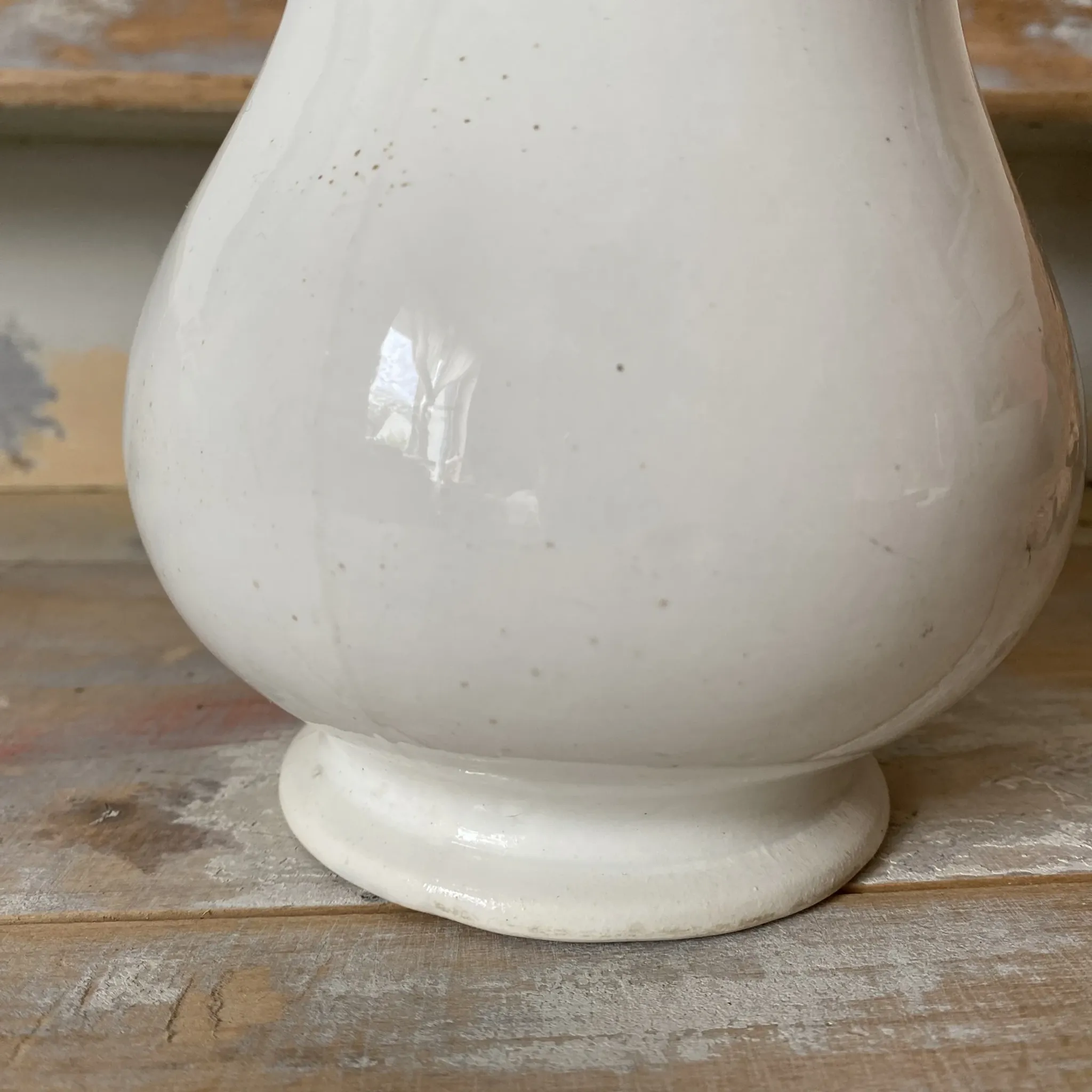 Old pitcher in ironstone Creil and Montereau Barluet (1876-1884)