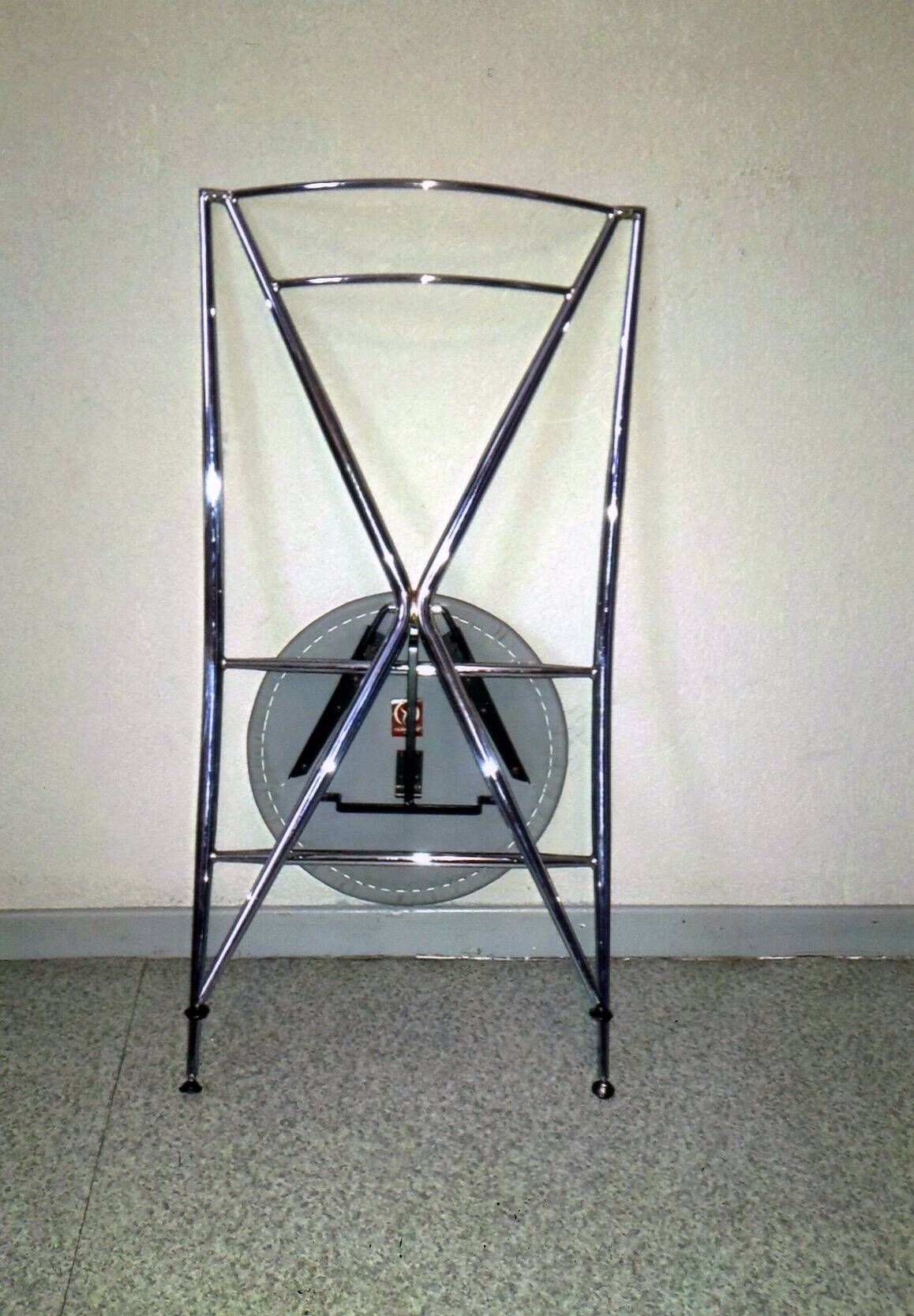 Cinderella chair by Yamakado