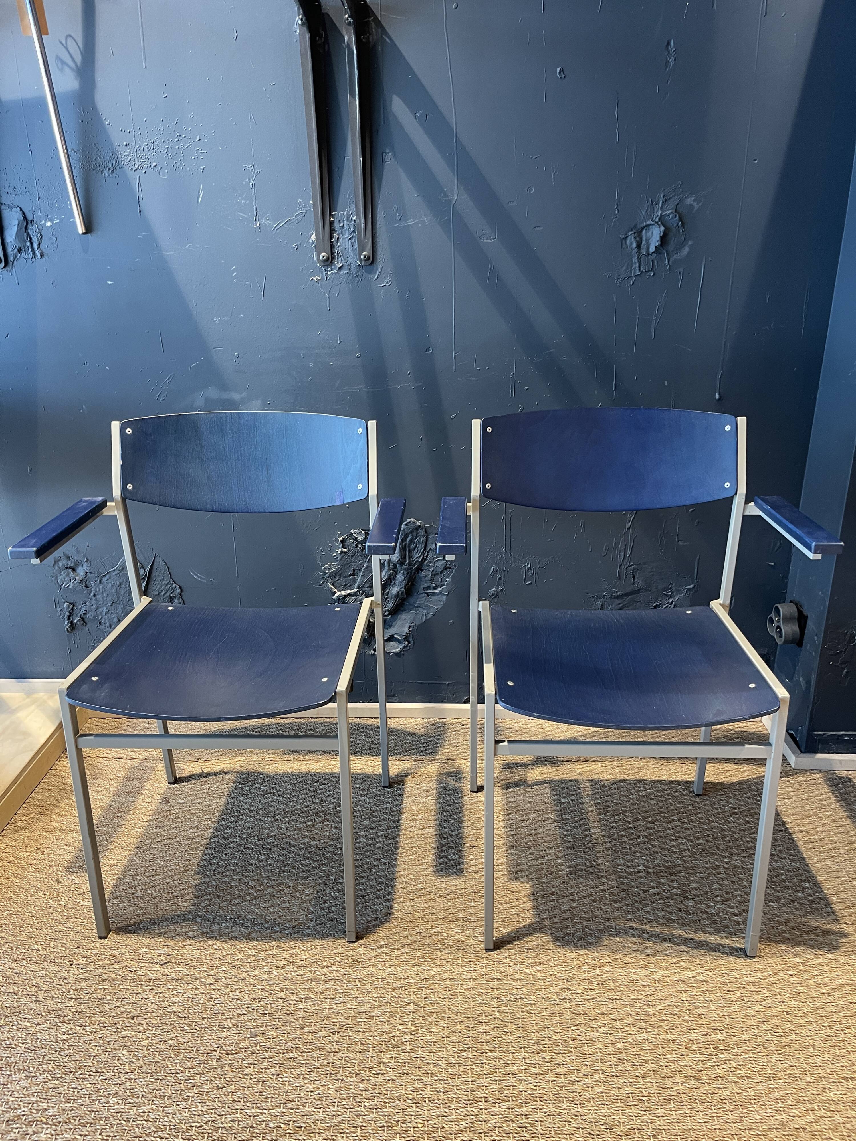 Pair of Gijs Van Der Sluis chairs with armrests in blue with grey steel legs
