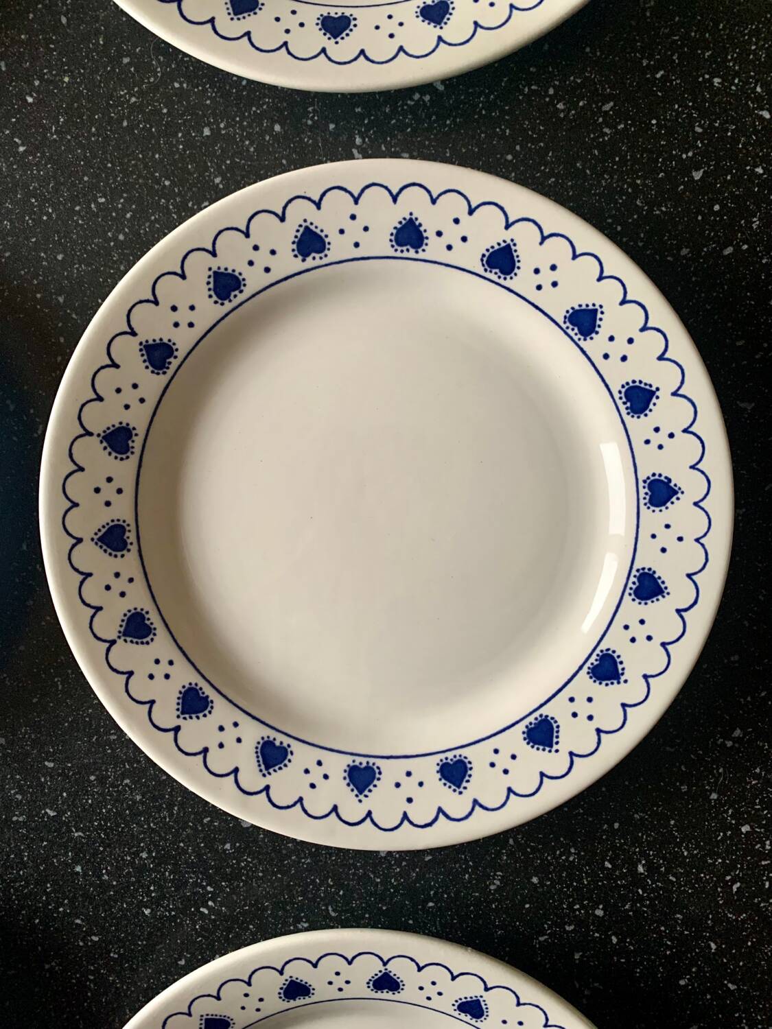 Oxford dessert plates Made in Brazil