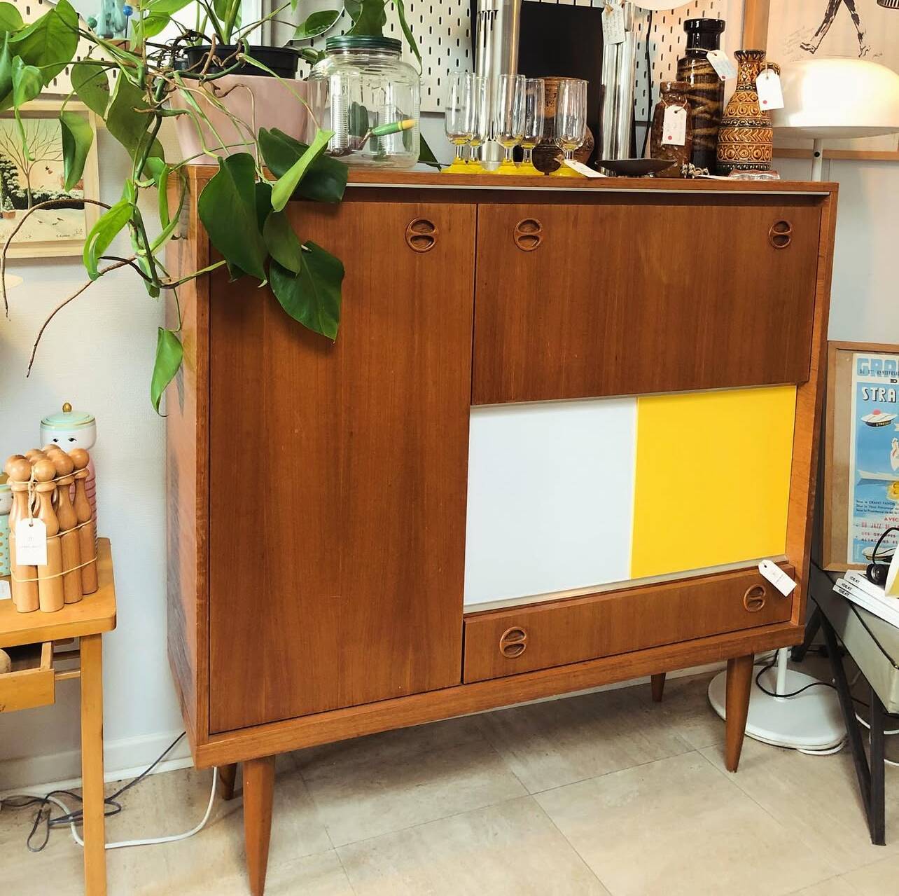 Vintage two-tone Scandinavian buffet – 1960