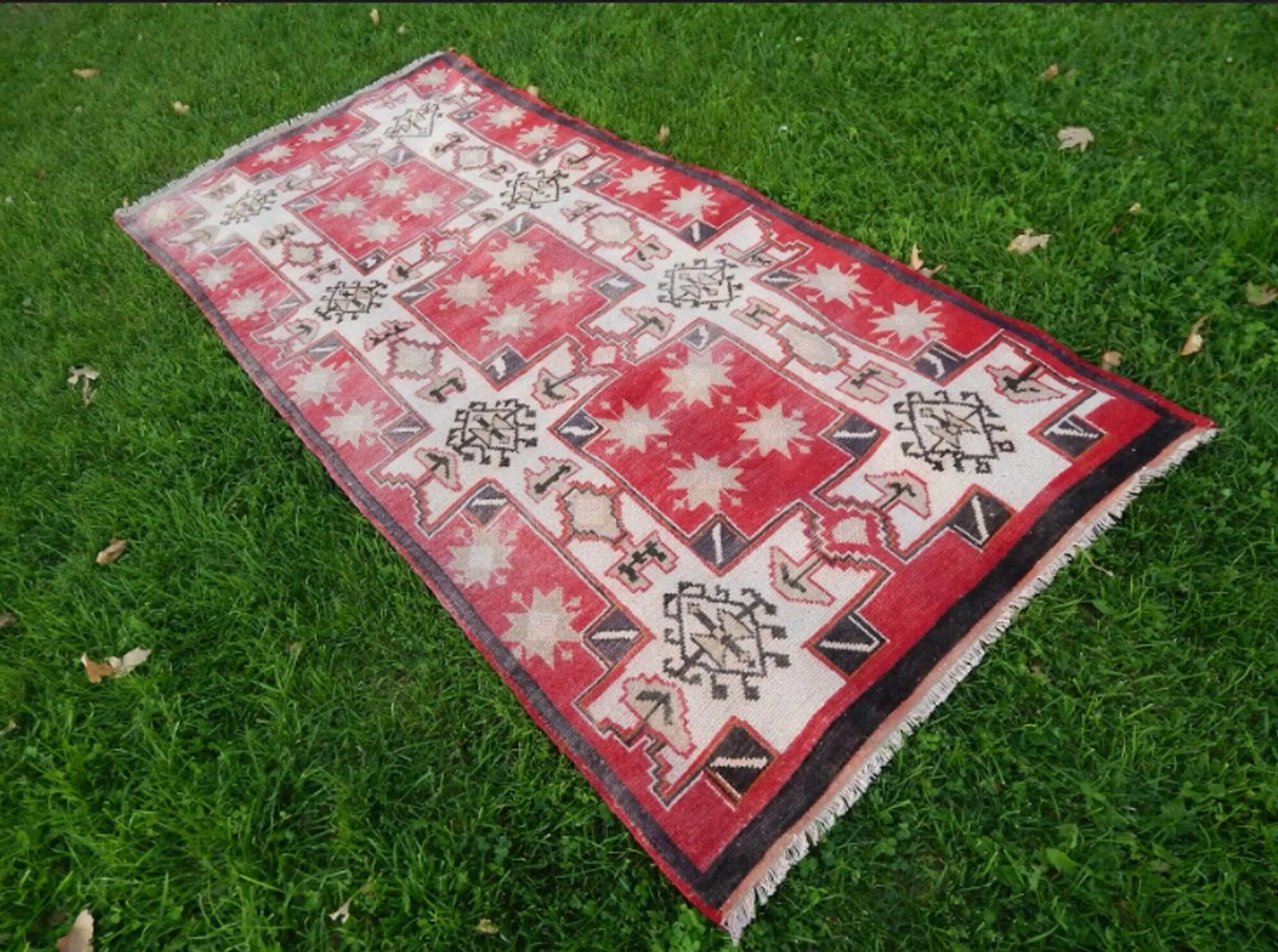 Vintage Turkish hallway rug 115x250 cm