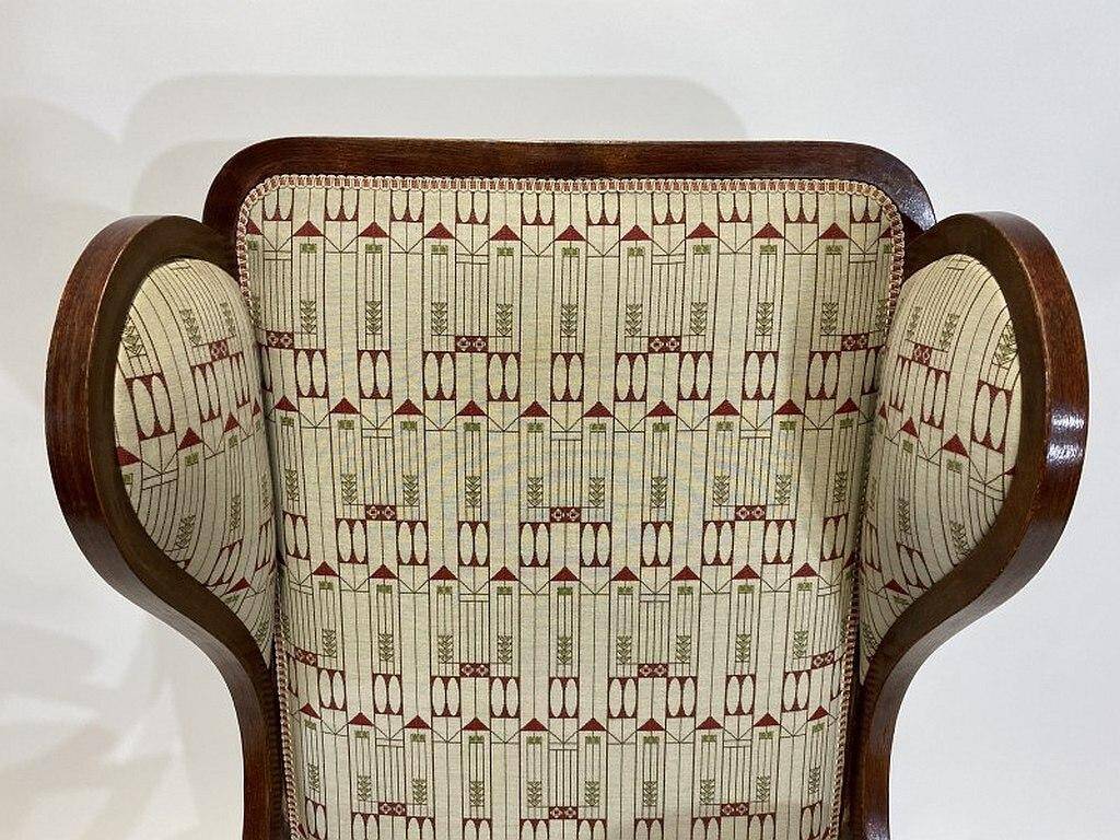 Art Nouveau wing chair no. 6542 by Thonet