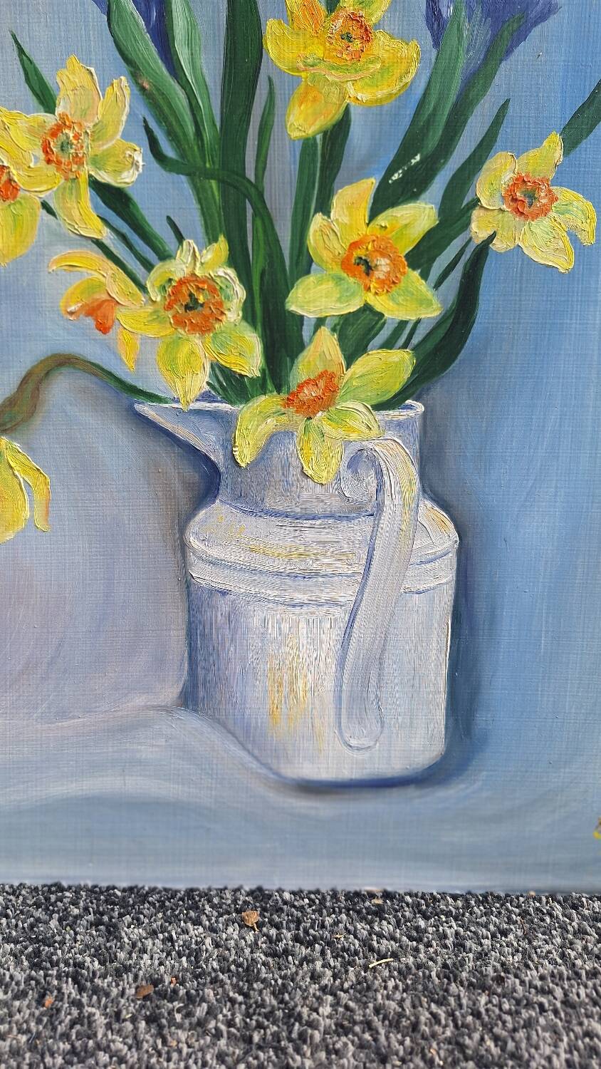 Still life bouquet of daffodils