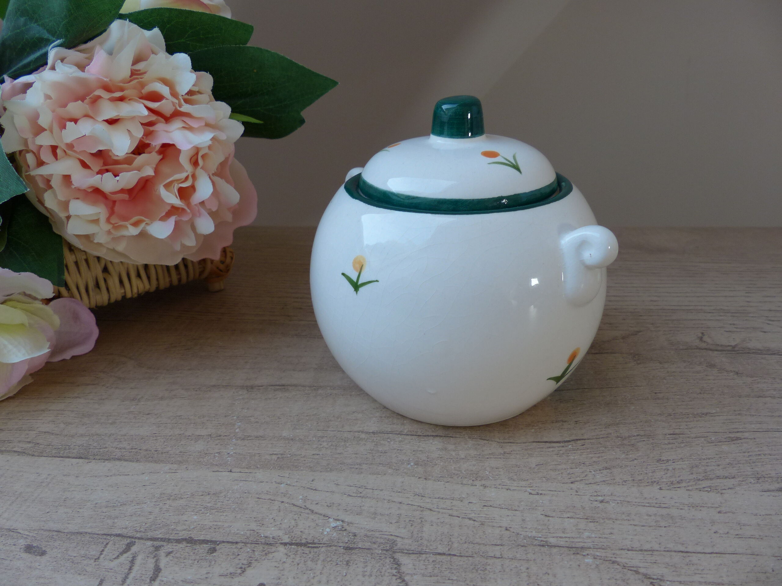 Sugar set and duo mugs, two ceramic cups decoration ducks birds green and yellow painted