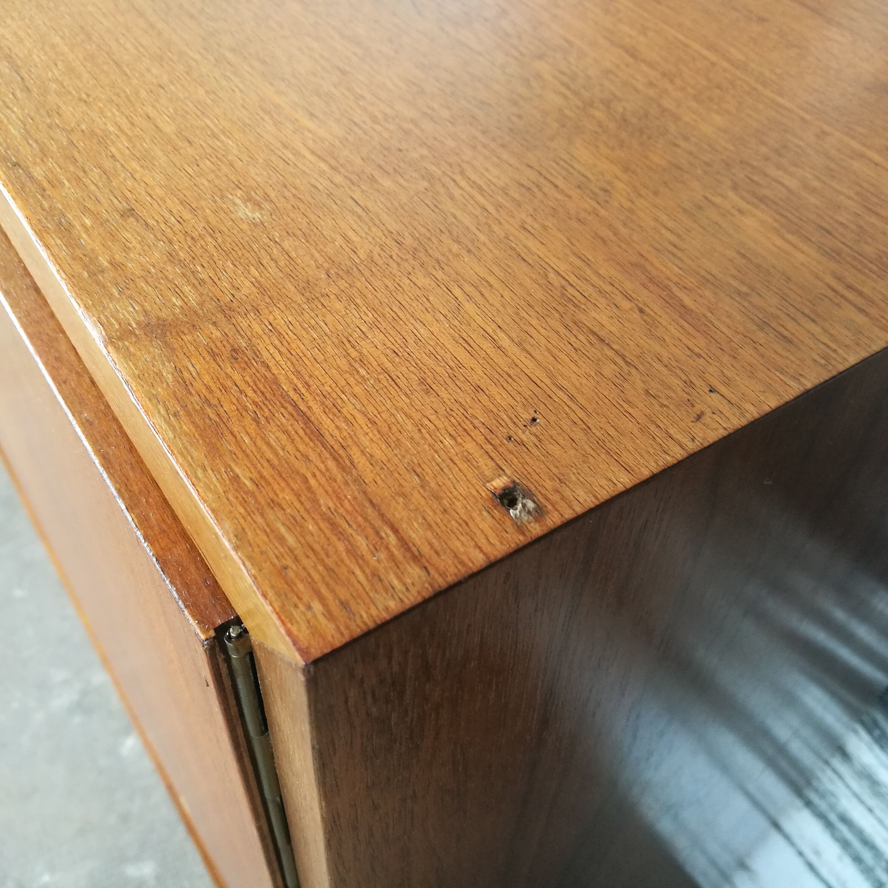 Shelf, mid century library