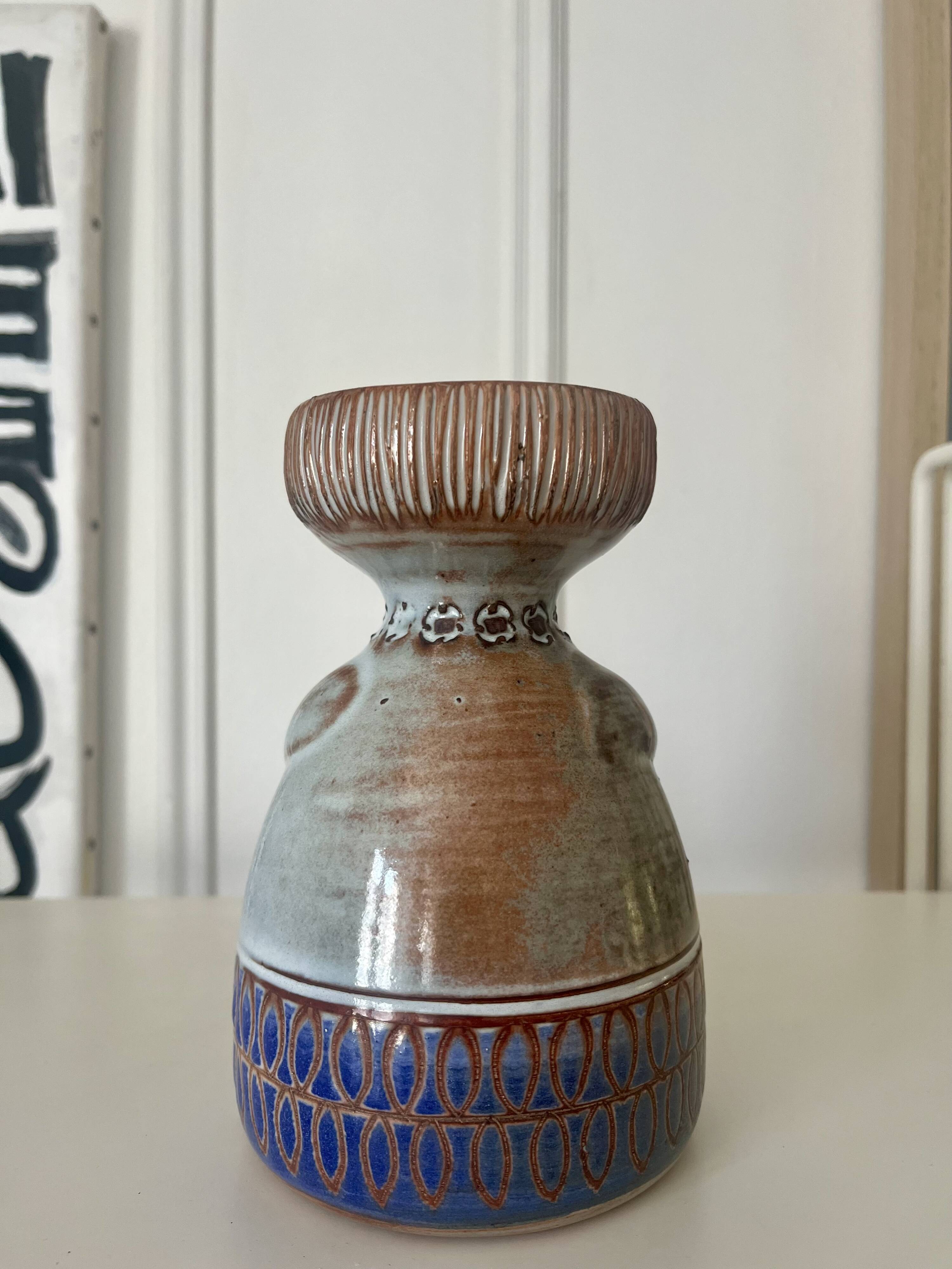 Vase anthropomorphe en céramique