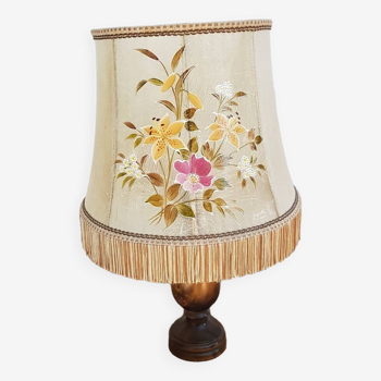 Lampshade/bedside lamp in wood and goatskin