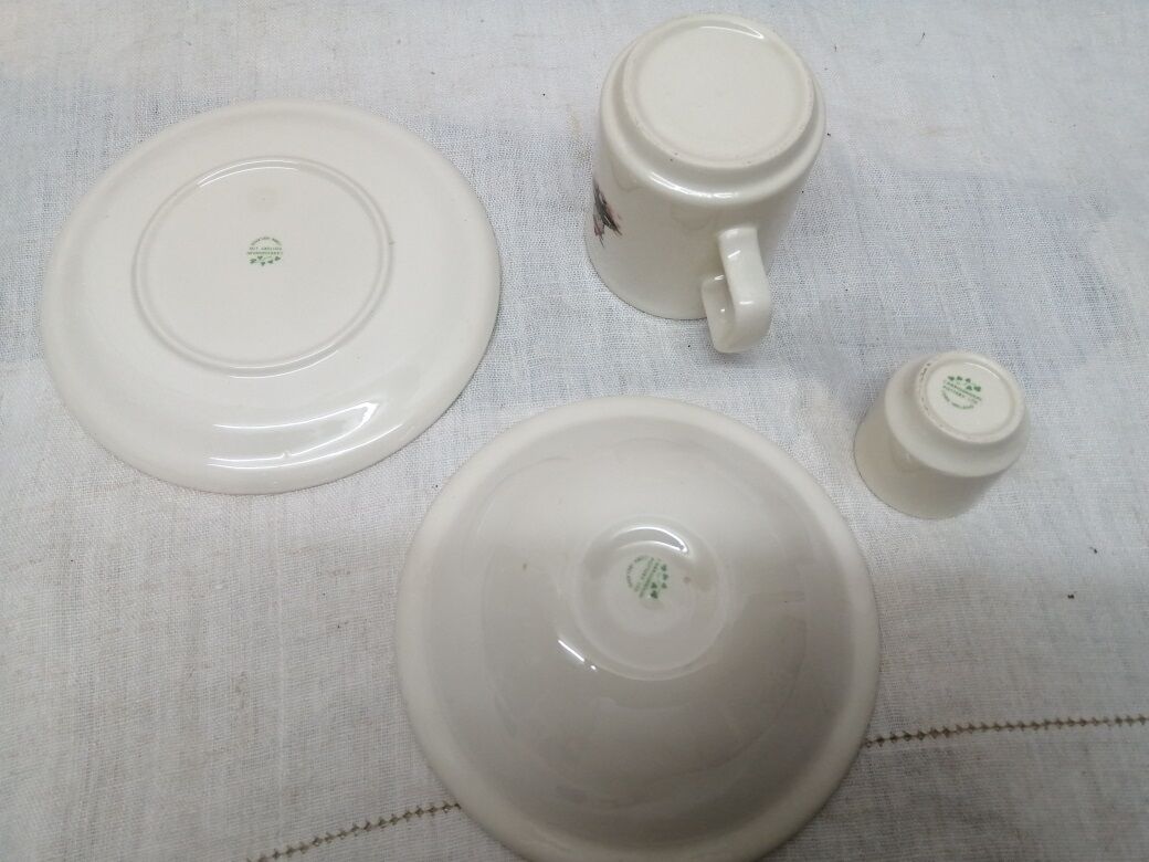 Corrigdhoun Pottery Irish Breakfast Service