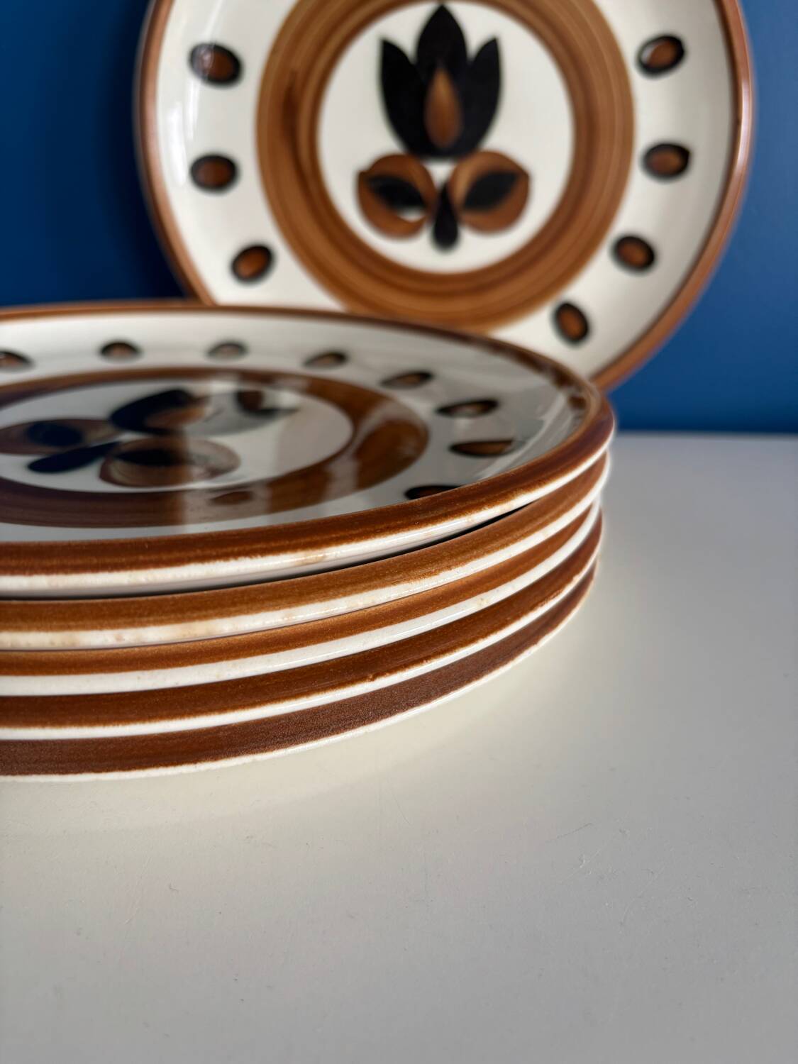 Set of 6 vintage Boch La Louviere plates, 1970s kimono model