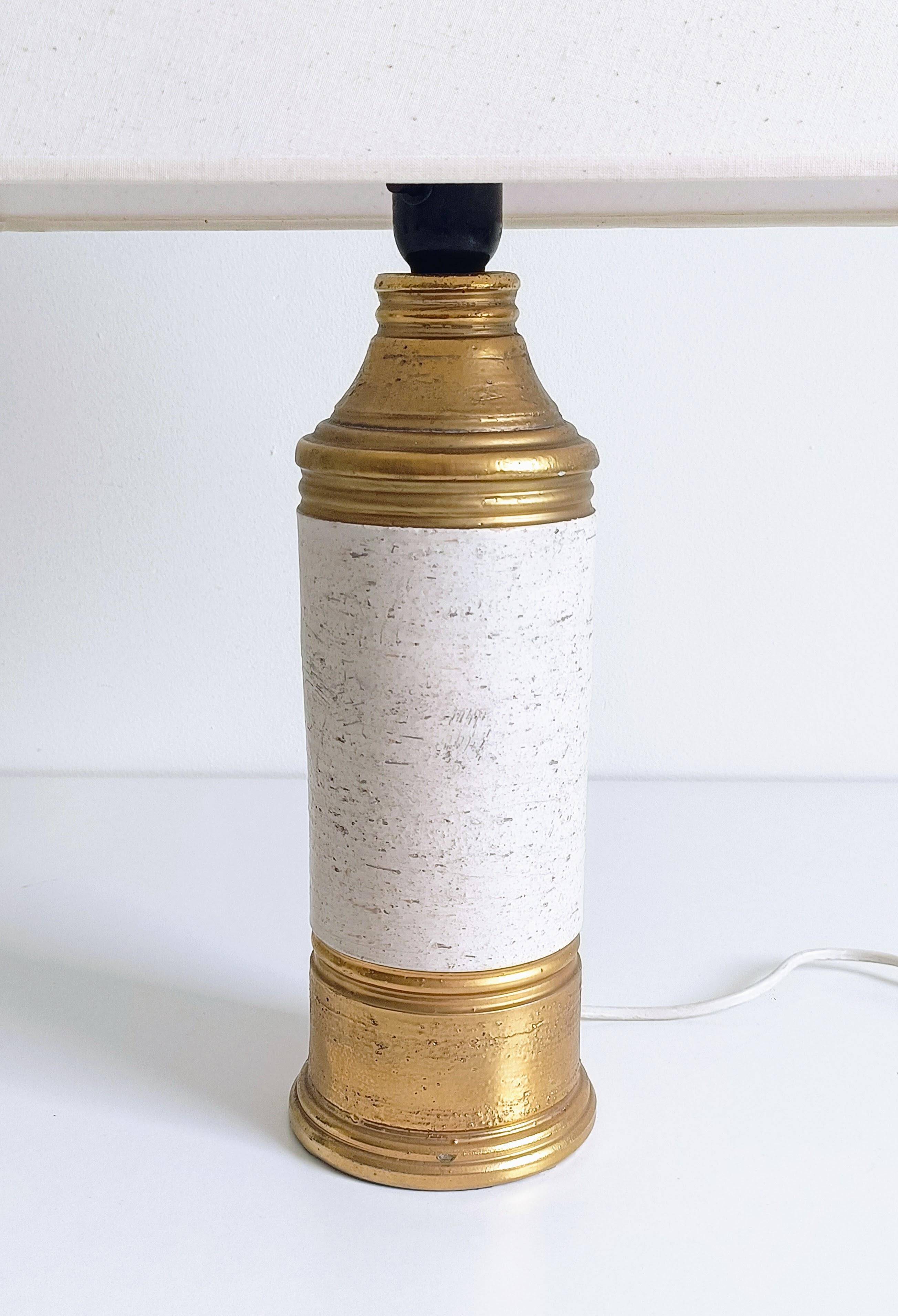 Bitossi Ceramic Table Lamp by Aldo Londi, Gold/Cream, Italy, 1970s