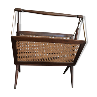 Magazine rack holder
