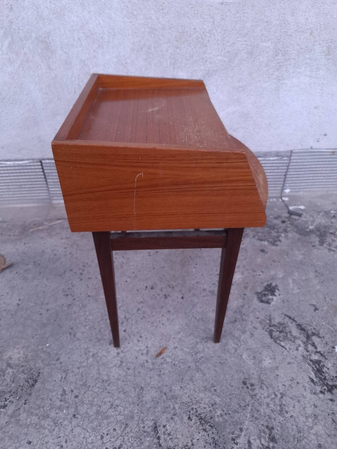 Table de chevet en teck Scandinave