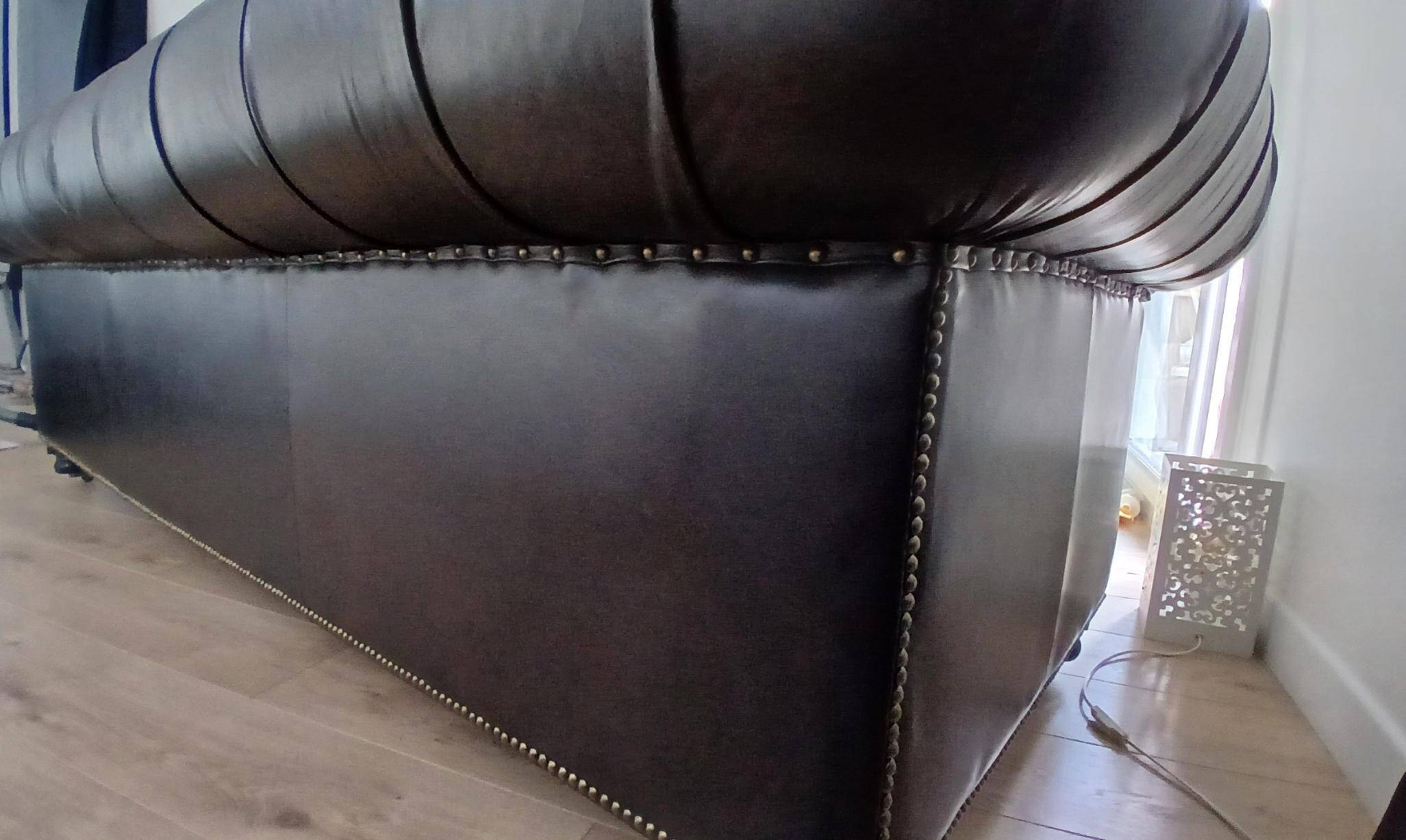 Coventry 3-seater Chesterfield sofa – Black leather