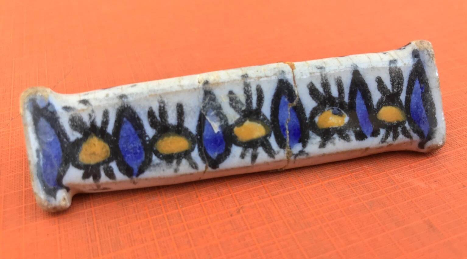 1920-1940 4 Knife holders Glazed ceramic from Nabeul, Tunisia