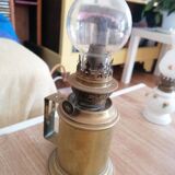 Lampe à l'huile en laiton
