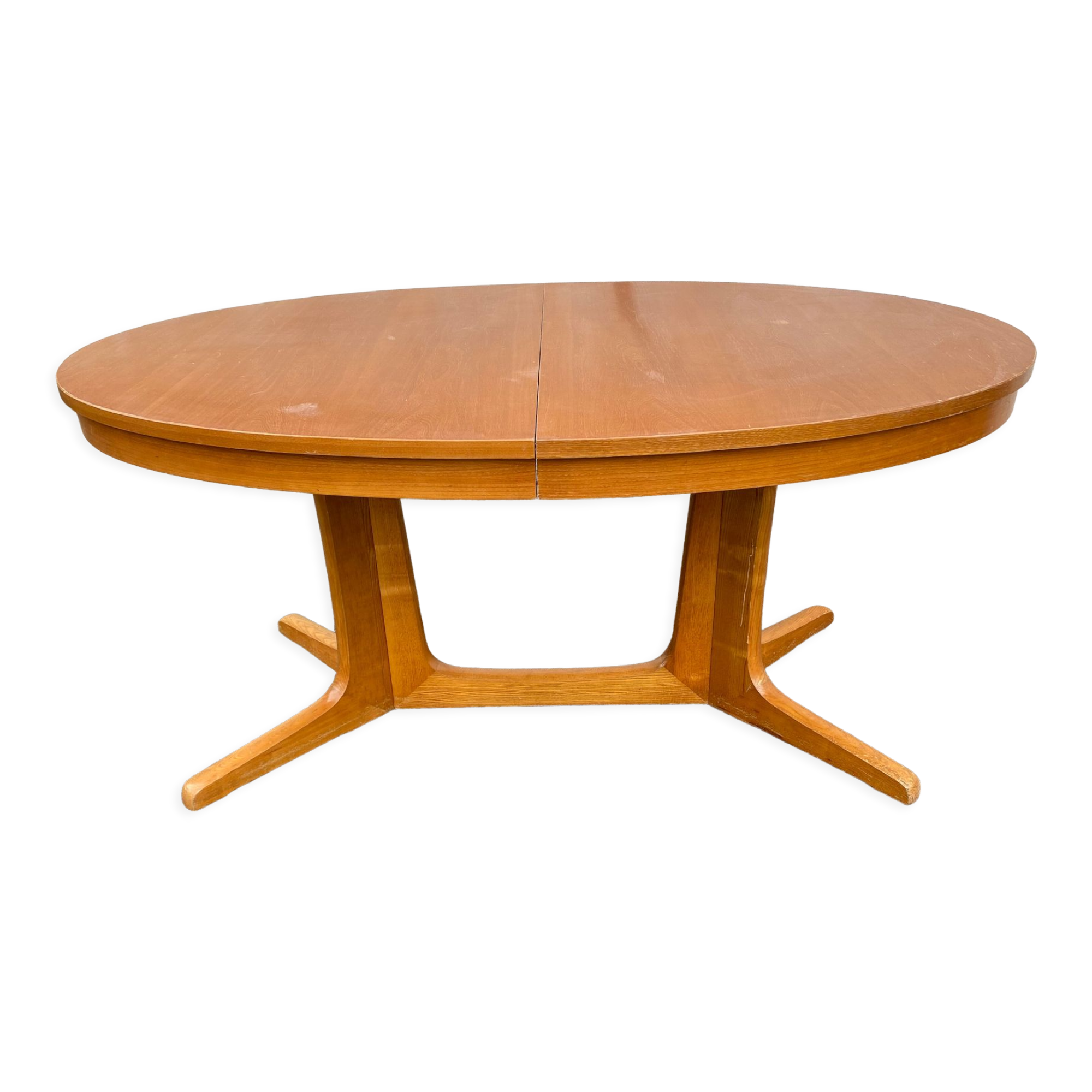 Baumann elm table