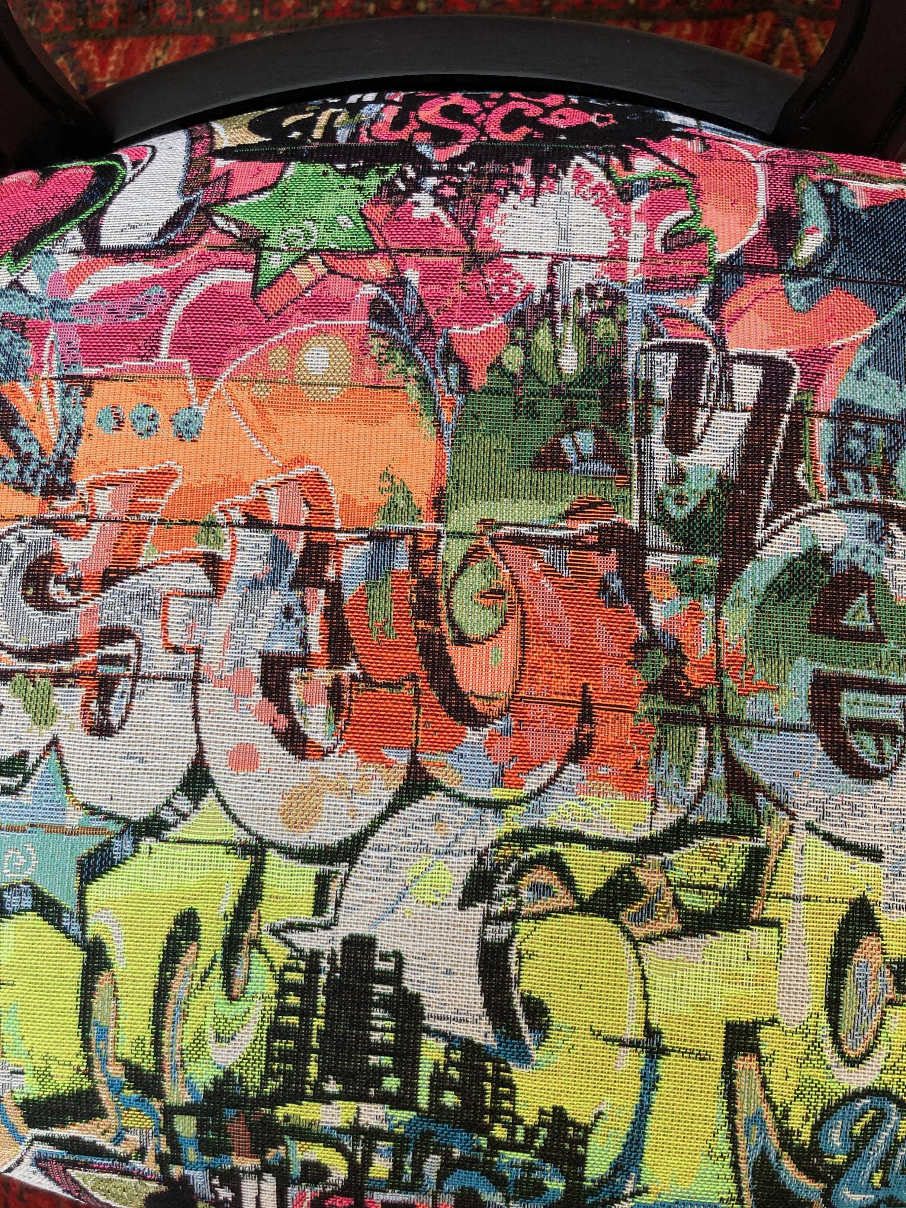 Street art noire chair