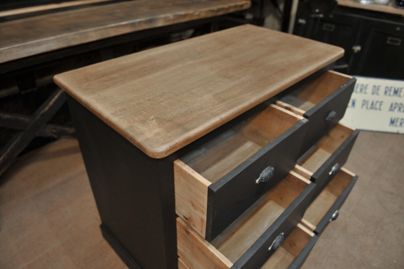 Old commerce stocking furniture has 6 black patinated fir drawers solid oak tray 1930