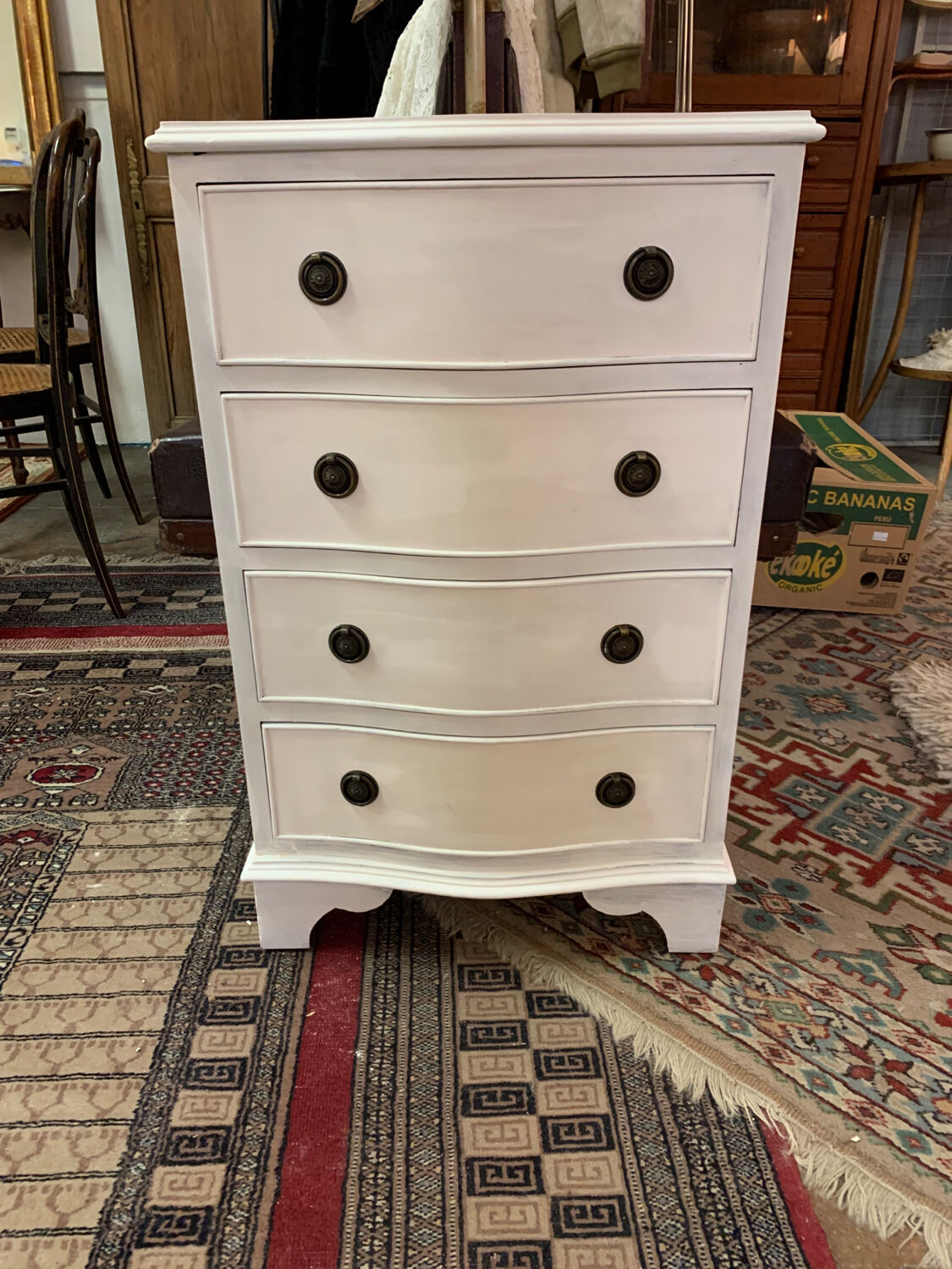 White English chest of drawers