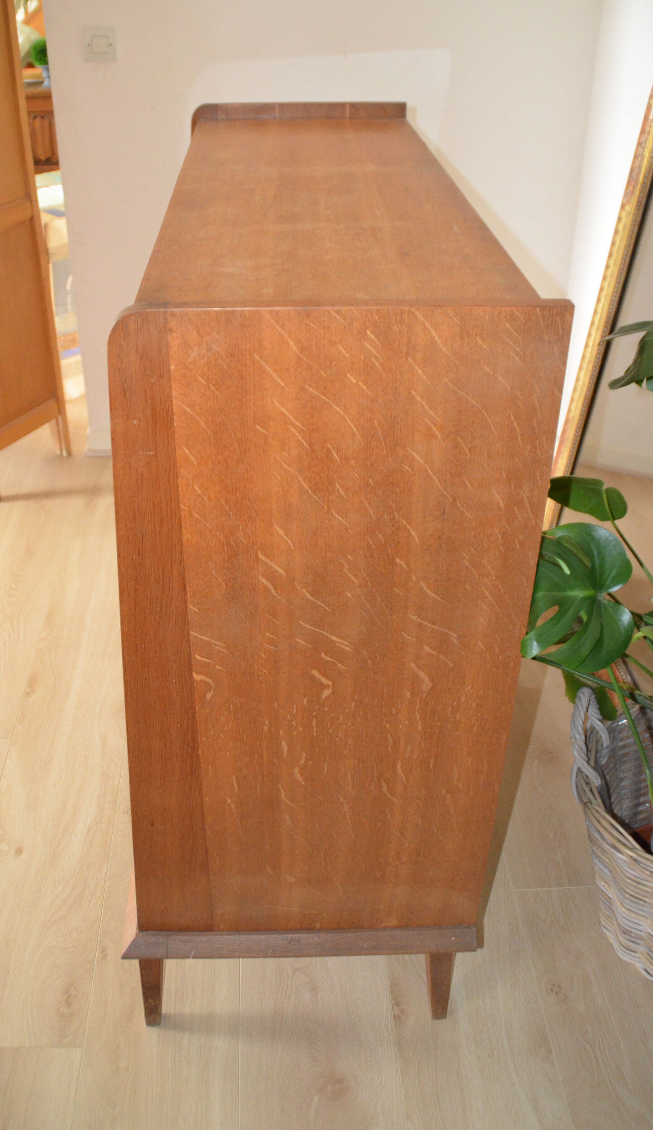 Vintage dresser with compass feet