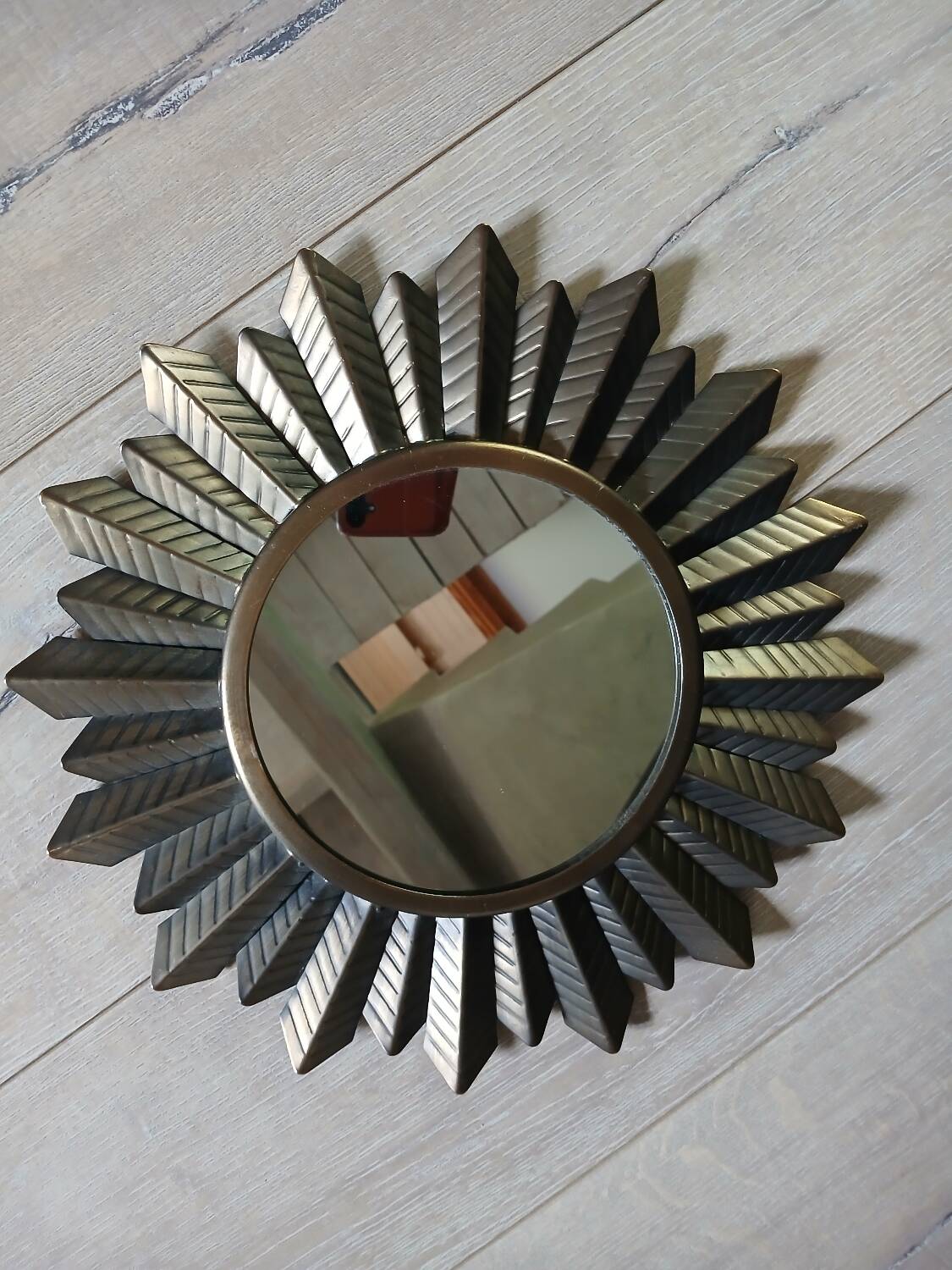 Small sun mirror