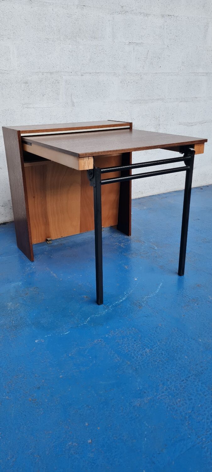 Vintage retractable folding table