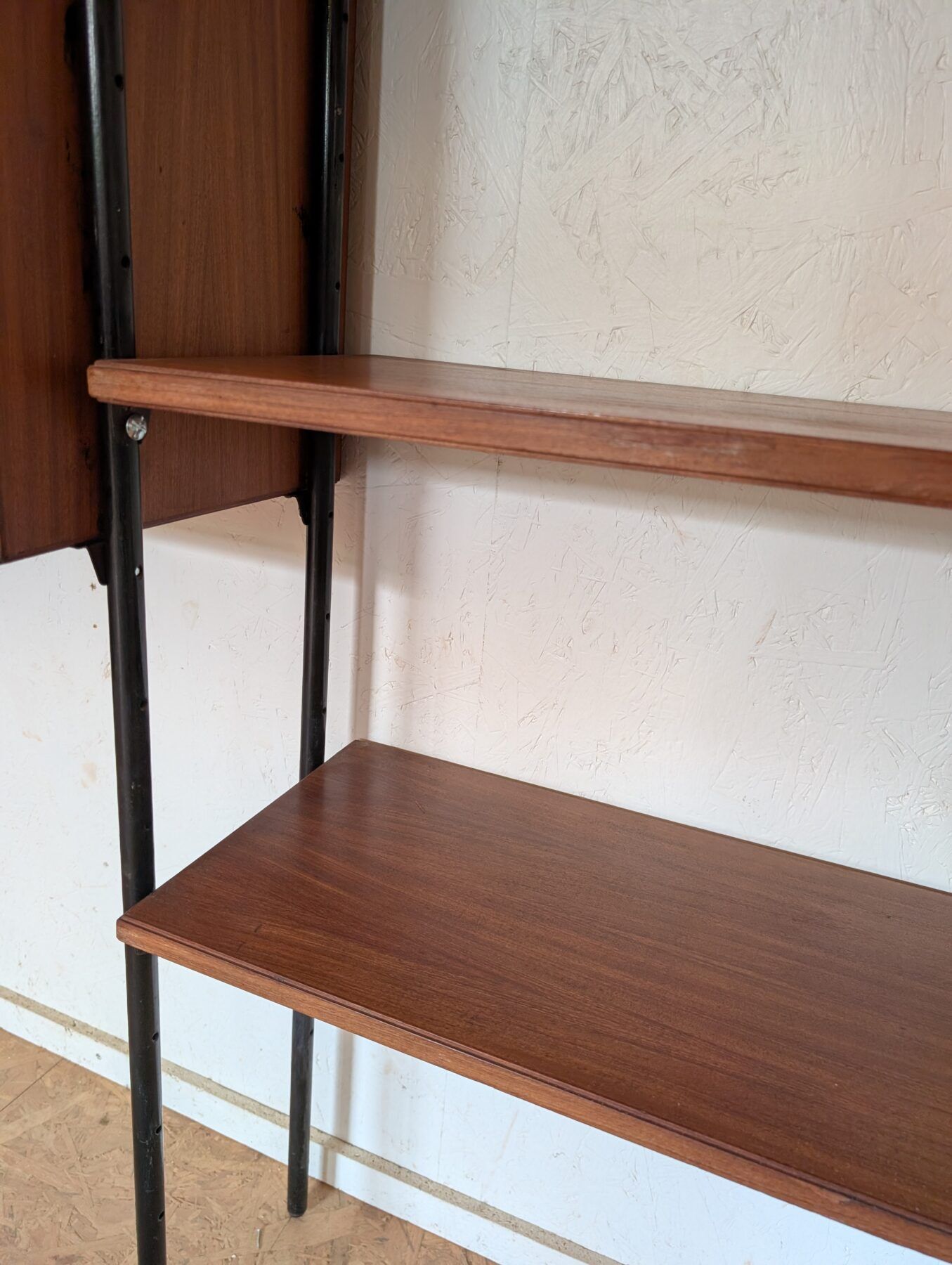 Free-standing teak bookshelf, Italy, 1960s