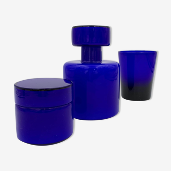 Set of glass bottles, toilet pad, Klein blue - 20th century