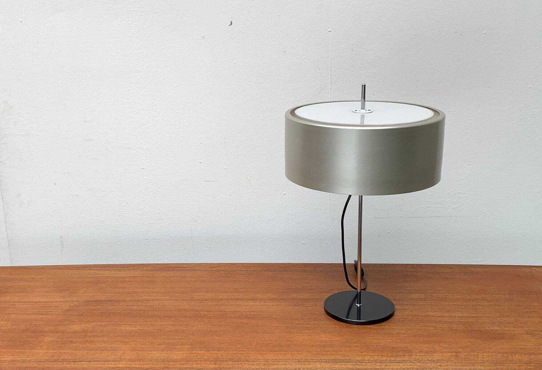Mid-Century Minimalist Table Lamp, 1960s