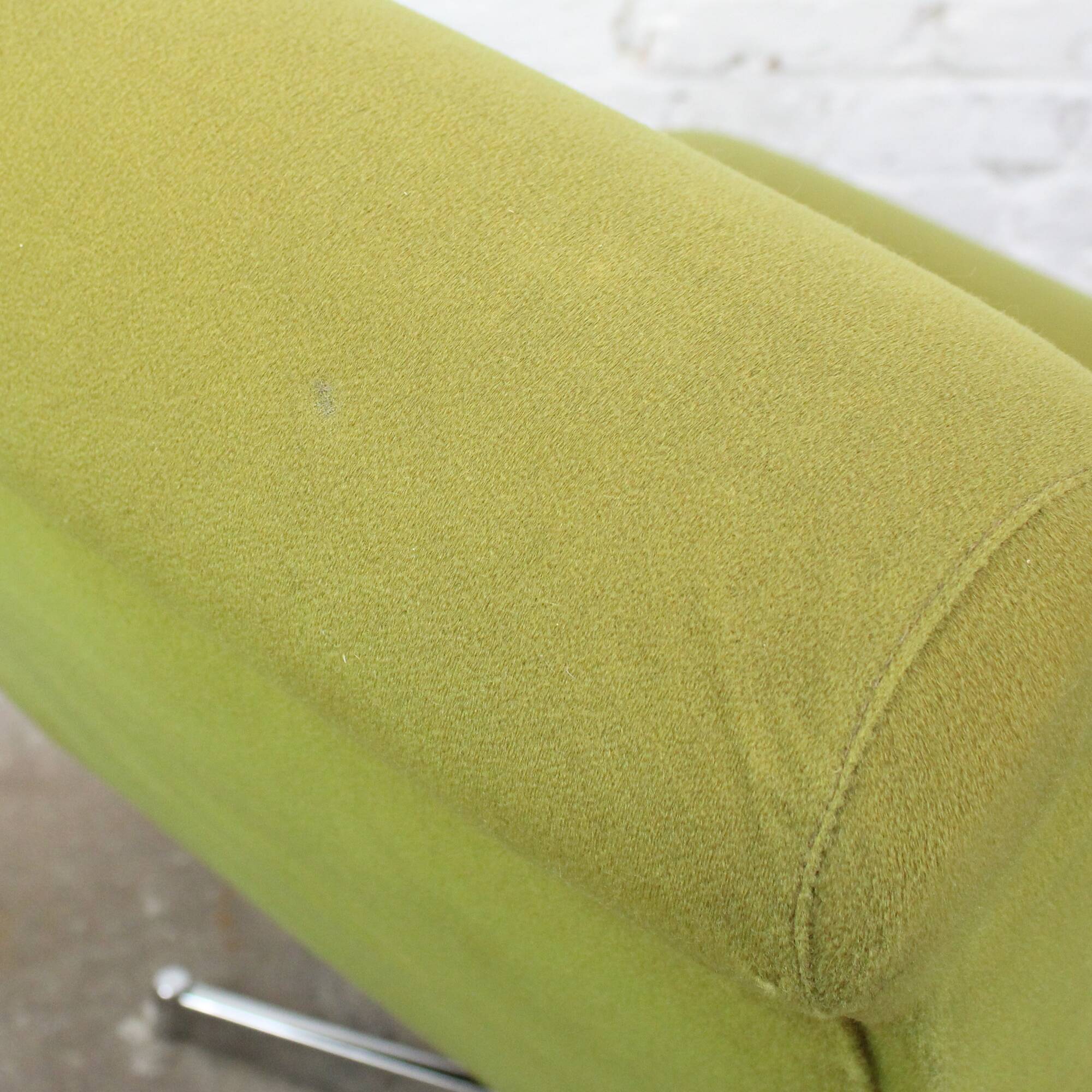 Vintage swivel armchair model "Bombay" by Guy Bernard for Meurop 1971