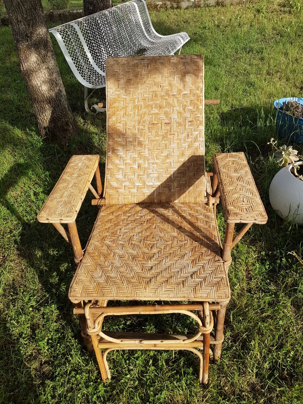 Old rattan deckchair