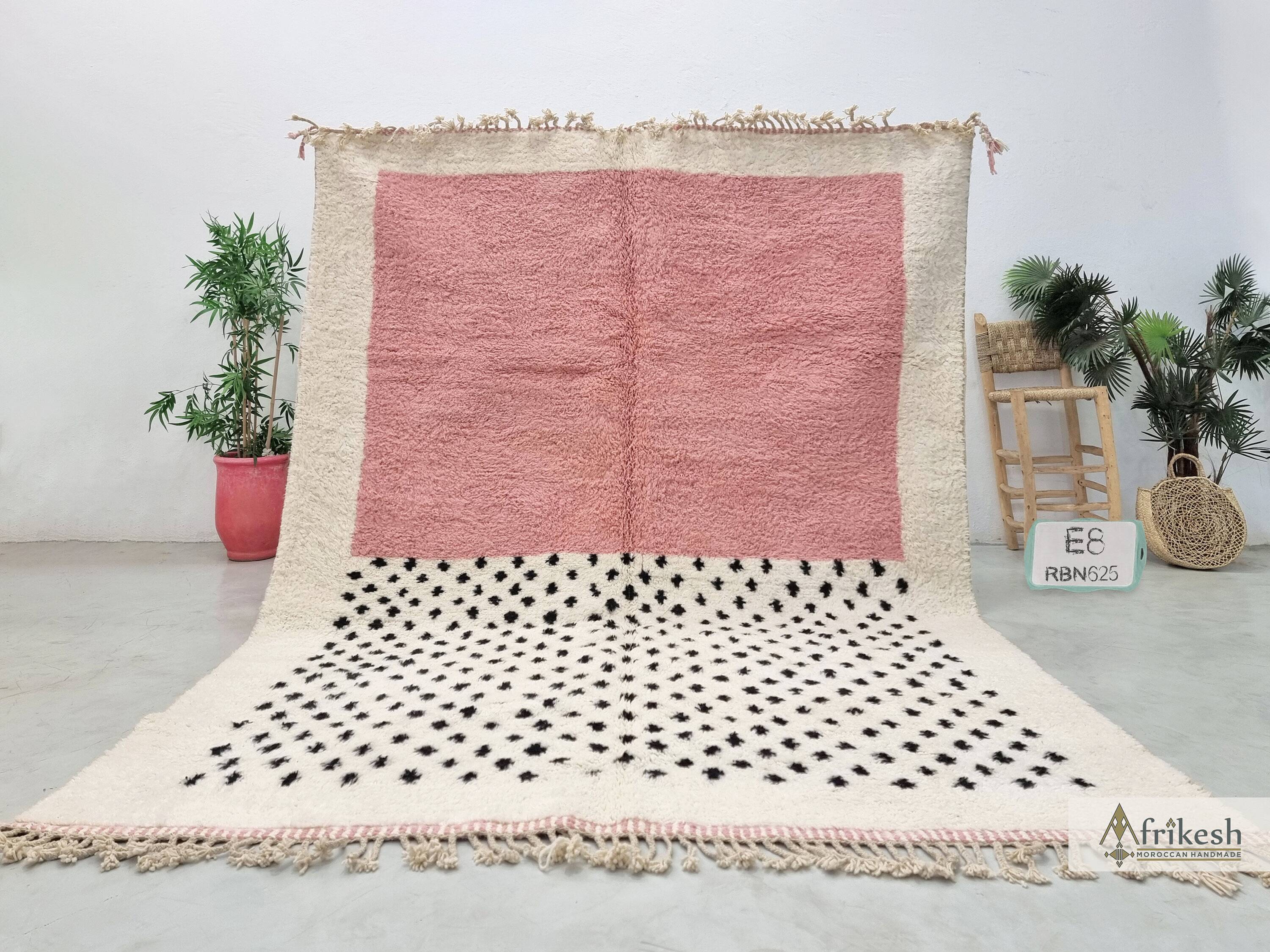 Traditional Berber rug 2.5 x 1.5 m