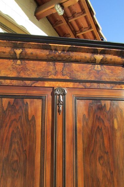 Armoire style empire noyer et loupe d'orme 1900s