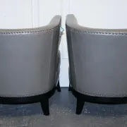 Fauteuils à Dossier Rond en Cuir Gris avec Clous de Coach House, Set de 2